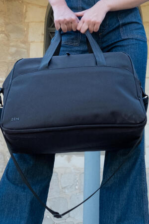 Onyx Weekender Travel Bag