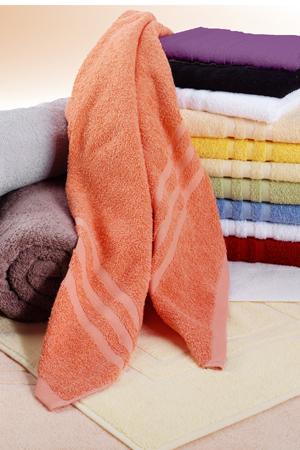 Handtücher und Badetücher günstig & bedrucken besticken APAYA | AG