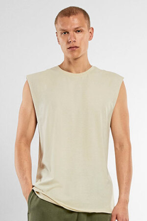 Sleeveless Tee